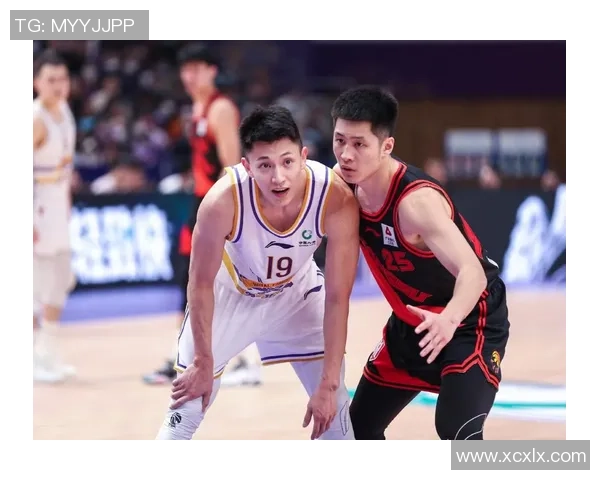 刘晓宇的成长之路:从篮球新星到职业生涯的辉煌历程 刘晓宇的成长之路:从篮球新星到职业生涯的辉煌历程